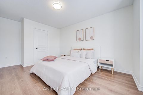 Photo 24 at 23 Grey Wing Avenue, Keswick South, Georgina