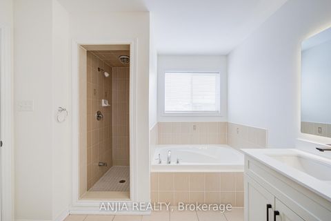 Photo 30 at 23 Grey Wing Avenue, Keswick South, Georgina