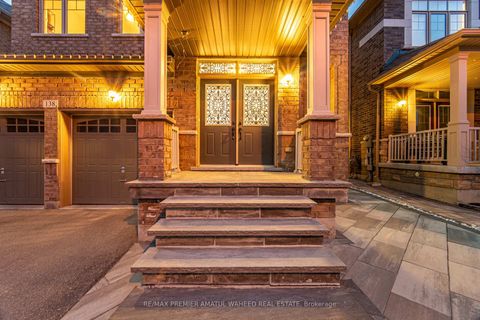 Photo 2 at 138 Alistair Crescent, Kleinburg, Vaughan