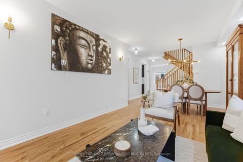 Photo 10 at 138 Alistair Crescent, Kleinburg, Vaughan