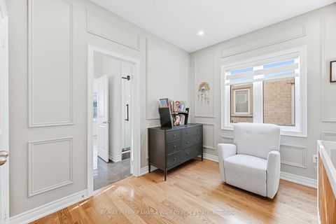 Photo 34 at 138 Alistair Crescent, Kleinburg, Vaughan