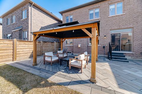 Photo 47 at 138 Alistair Crescent, Kleinburg, Vaughan