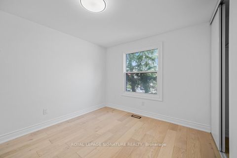 Photo 13 at 227 Thoms Crescent, Central Newmarket, Newmarket