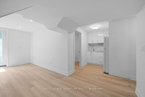 Photo 22 at 227 Thoms Crescent, Central Newmarket, Newmarket