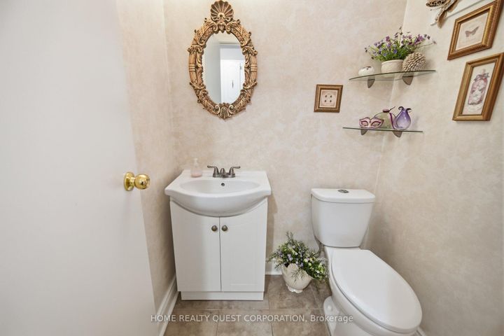 Photo 24 at 6330 Lorca Crescent, Meadowvale, Mississauga