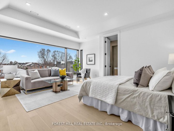 Photo 3 at 492 Hounslow Avenue, Willowdale West, Toronto