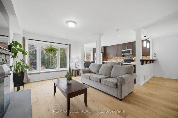 Photo 18 at 66 Cheviot Crescent, Heart Lake East, Brampton