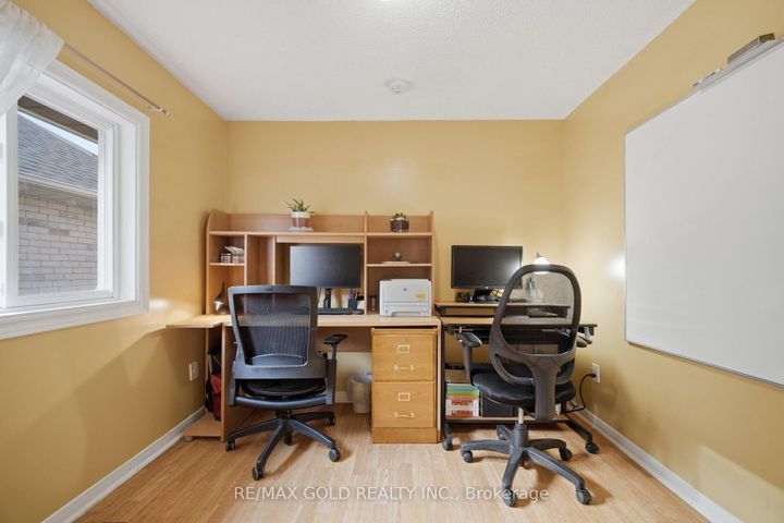 Photo 37 at 66 Cheviot Crescent, Heart Lake East, Brampton