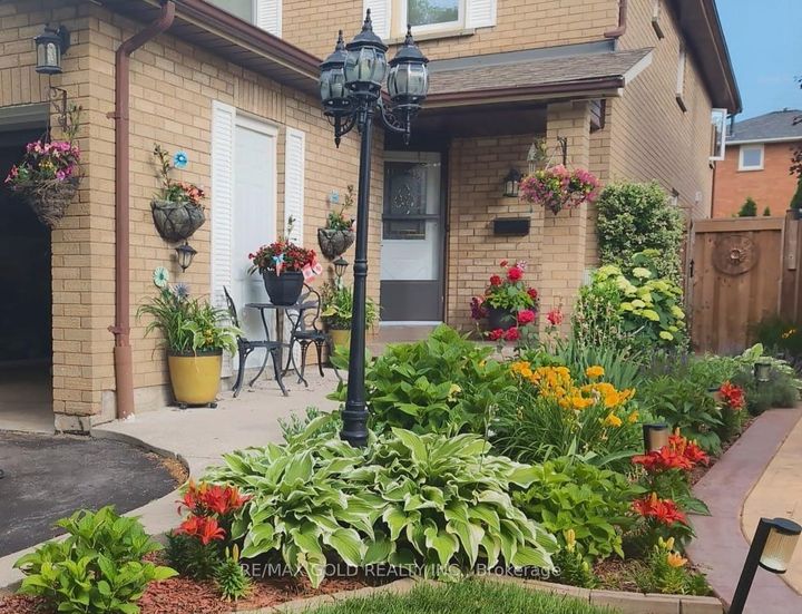 Photo 46 at 66 Cheviot Crescent, Heart Lake East, Brampton