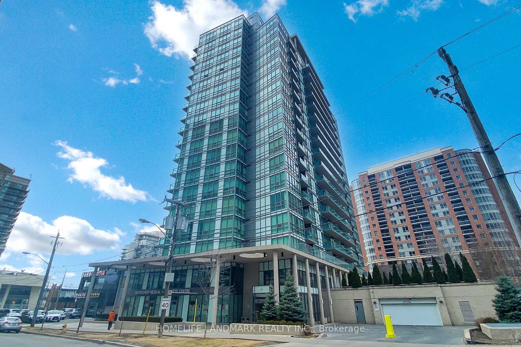 911 - 26 Norton Avenue, Willowdale East, Toronto photo number 2