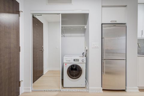 Photo 29 at 317 - 38 Dan Leckie Way, Waterfront Communities C1, Toronto