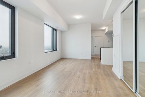 Photo 8 at 5002 - 2920 Highway 7 Road, Concord, Vaughan