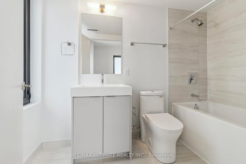 Photo 16 at 5002 - 2920 Highway 7 Road, Concord, Vaughan