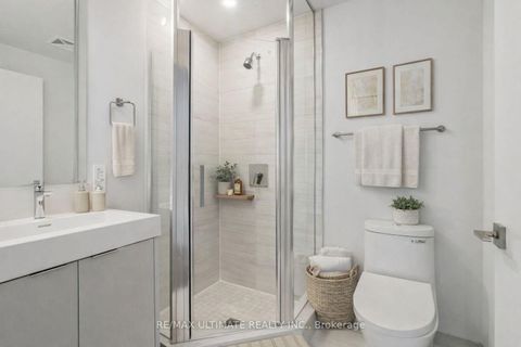 Photo 17 at 5002 - 2920 Highway 7 Road, Concord, Vaughan