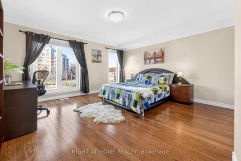 Photo 15 at 254 David Dunlap Circle, Don Mills, Toronto