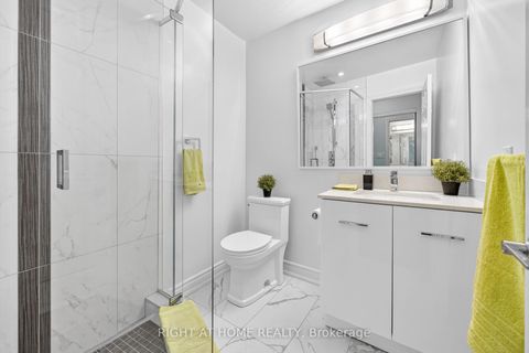 Photo 17 at 254 David Dunlap Circle, Don Mills, Toronto