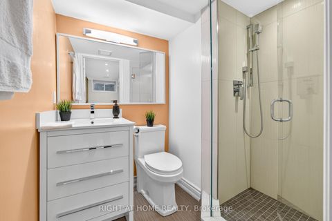 Photo 22 at 254 David Dunlap Circle, Don Mills, Toronto