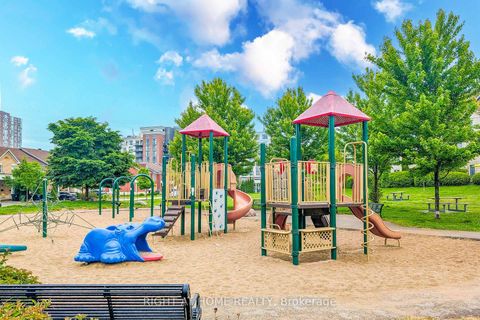 Photo 24 at 254 David Dunlap Circle, Don Mills, Toronto