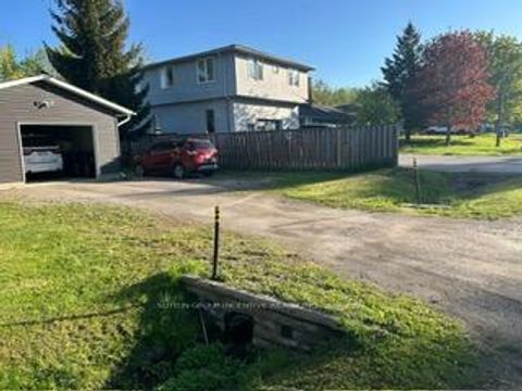 Photo 11 at 1672 St Johns Road, Alcona, Innisfil