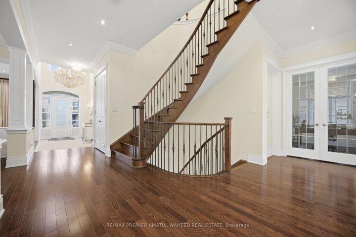 Photo 17 at 75 Virtue Crescent, Vellore Village, Vaughan