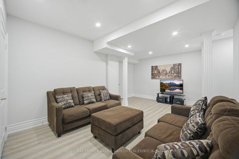 Photo 39 at 75 Virtue Crescent, Vellore Village, Vaughan