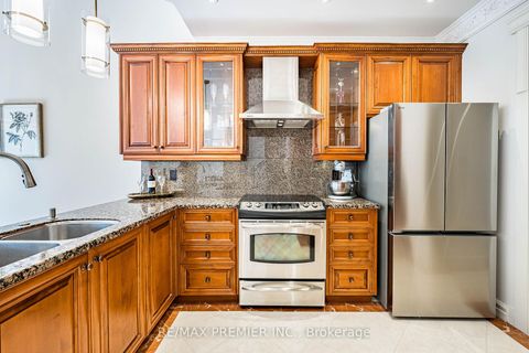 Photo 7 at 111 Arista Gate, Islington Woods, Vaughan