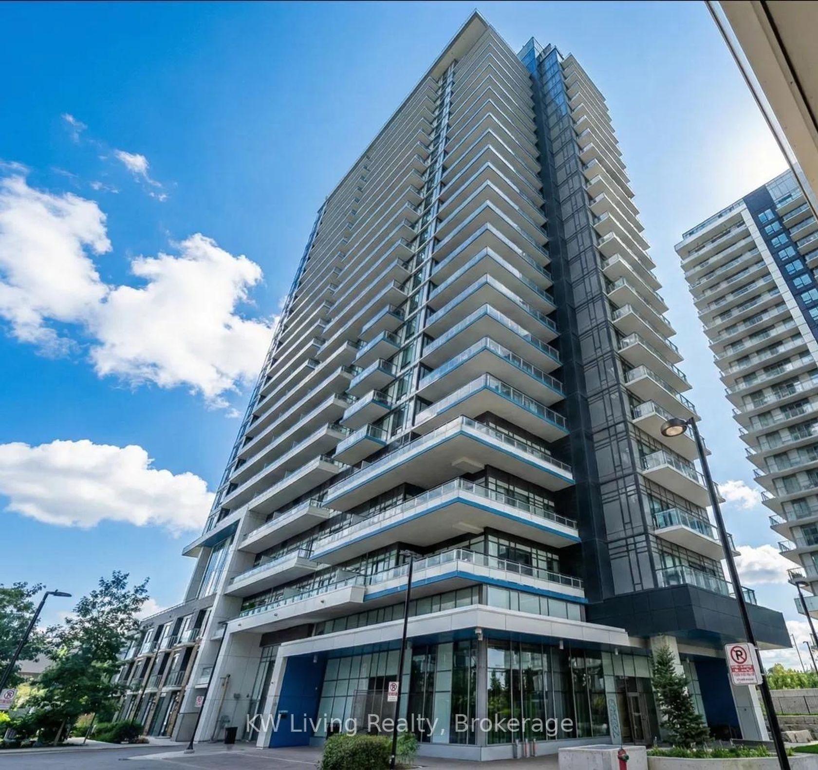 805 - 2560 Eglinton Avenue W, Central Erin Mills, Mississauga by Loree Meneguzzi Real Estate 805 - 2560 Eglinton Avenue W, Central Erin Mills, Mississauga