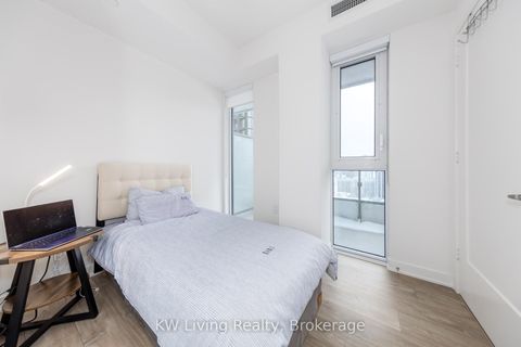 Photo 14 at 2001 - 70 Princess Street, Waterfront Communities C8, Toronto