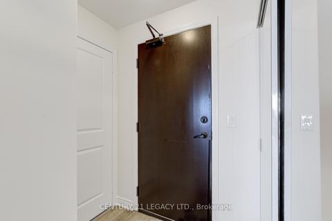 Photo 7 at 2909 - 385 Prince Of Wales Drive, City Centre, Mississauga