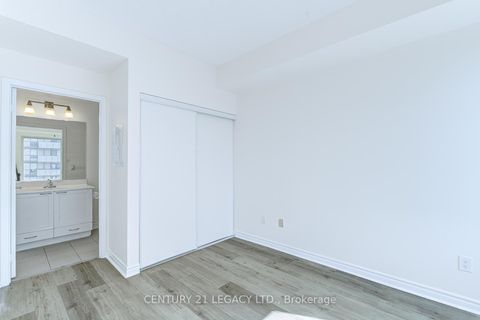 Photo 23 at 2909 - 385 Prince Of Wales Drive, City Centre, Mississauga