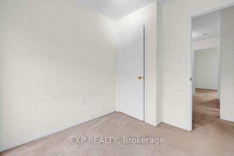 Photo 11 at 13 - 7035 Rexwood Road, Malton, Mississauga