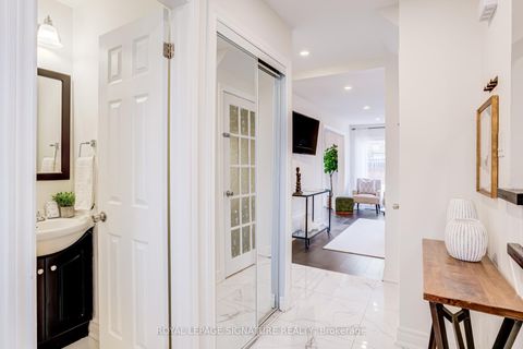 Photo 4 at 210 Braymore Boulevard, Rouge E11, Toronto