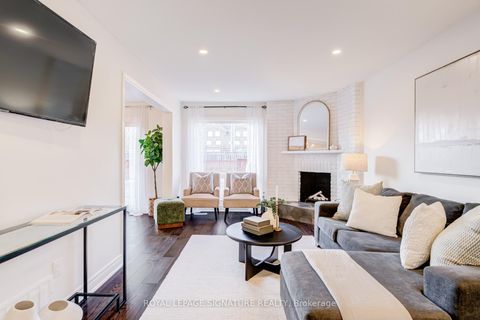 Photo 6 at 210 Braymore Boulevard, Rouge E11, Toronto
