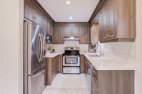 Photo 17 at 210 Braymore Boulevard, Rouge E11, Toronto