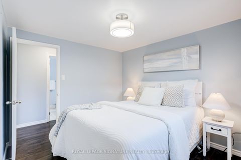 Photo 29 at 210 Braymore Boulevard, Rouge E11, Toronto