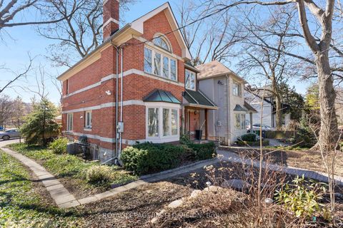 Photo 41 at 77 Chaplin Crescent, Eglinton, Toronto