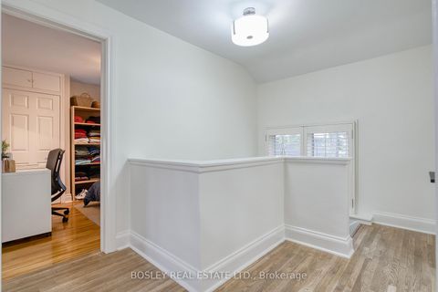 Photo 22 at 23 Farnsworth Drive, Pelmo Park W4, Toronto