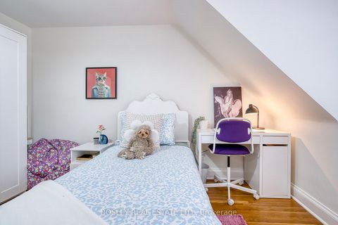 Photo 28 at 23 Farnsworth Drive, Pelmo Park W4, Toronto