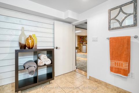 Photo 41 at 23 Farnsworth Drive, Pelmo Park W4, Toronto