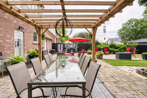 Photo 47 at 23 Farnsworth Drive, Pelmo Park W4, Toronto