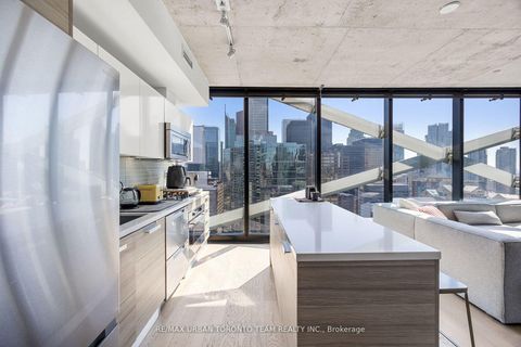 Photo 4 at 2804 - 224 King Street W, Waterfront Communities C1, Toronto