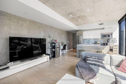 Photo 11 at 2804 - 224 King Street W, Waterfront Communities C1, Toronto