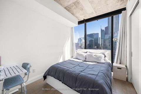 Photo 12 at 2804 - 224 King Street W, Waterfront Communities C1, Toronto