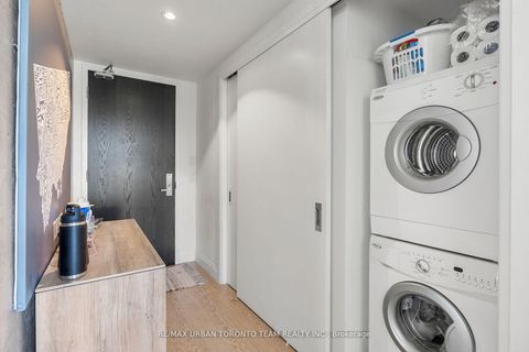 Photo 18 at 2804 - 224 King Street W, Waterfront Communities C1, Toronto