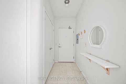 Photo 1 at 3313 - 208 Queens Quay W, Waterfront Communities C1, Toronto