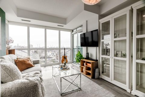 Photo 1 at 515 - 35 Brian Peck Crescent, Leaside, Toronto