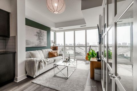 Photo 2 at 515 - 35 Brian Peck Crescent, Leaside, Toronto