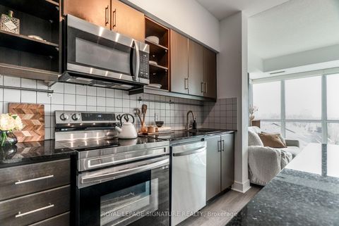 Photo 6 at 515 - 35 Brian Peck Crescent, Leaside, Toronto