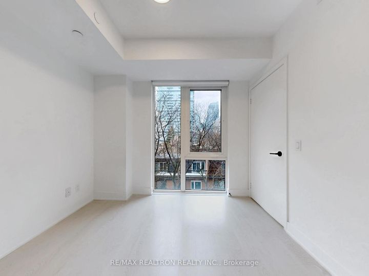 Photo 6 at 520 - 308 Jarvis Street, Yonge Corridor, Toronto