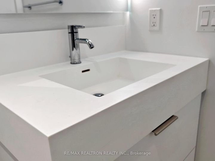 Photo 16 at 520 - 308 Jarvis Street, Yonge Corridor, Toronto